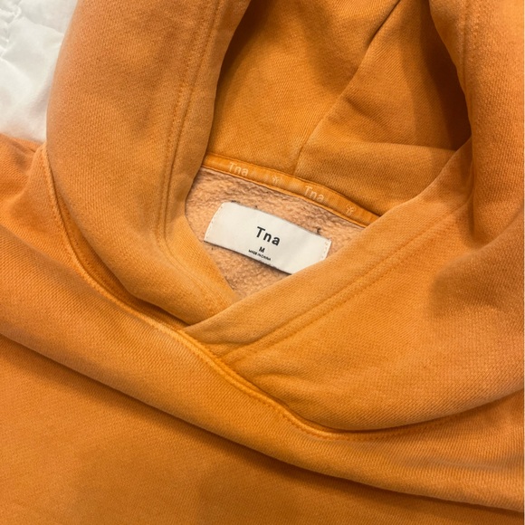 Aritzia Cropped Fleece Hoodie Size M - Picture 2 of 4